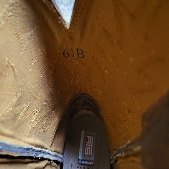 Womens Ariat Boots - Picture 4 of 4